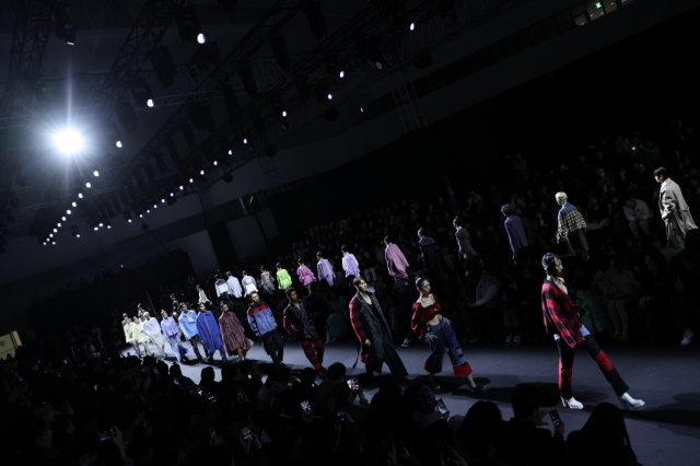 Models wear creations for KwakHyunJoo Collection at the fall-winter 2024 Seoul Fashion Week at Dongdaemun Design Plaza in February. (Seoul City)